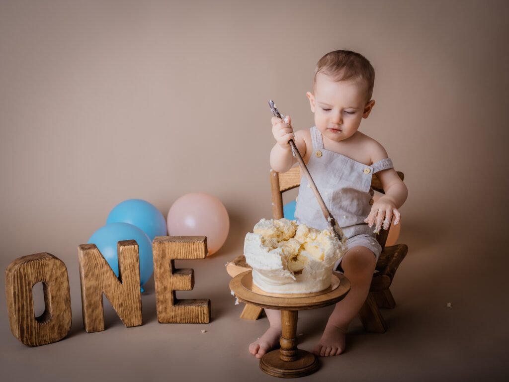 Cake-Smash-Shooting von Pictures by Inna