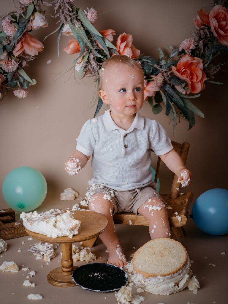 Cake-Smash-Shooting von Pictures by Inna