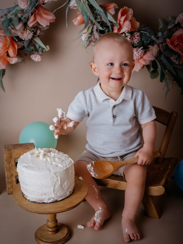 Cake-Smash-Shooting von Pictures by Inna