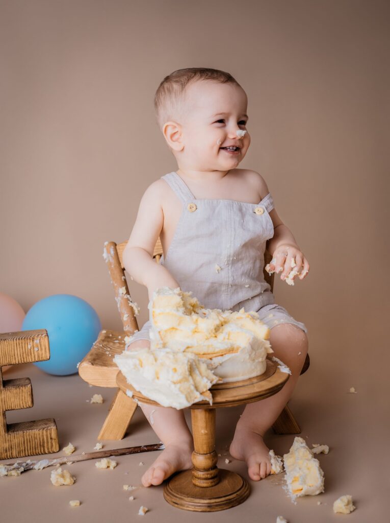 Cake-Smash-Shooting von Pictures by Inna
